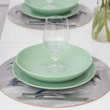 Stylish Two Bedroom Nasypowa By Renters *