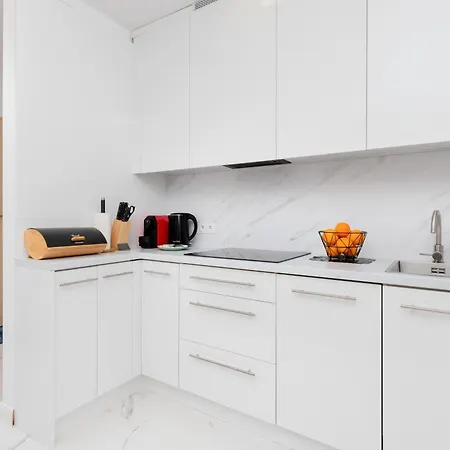 Apartamento Stylish Two Bedroom Nasypowa By Renters Gdynia