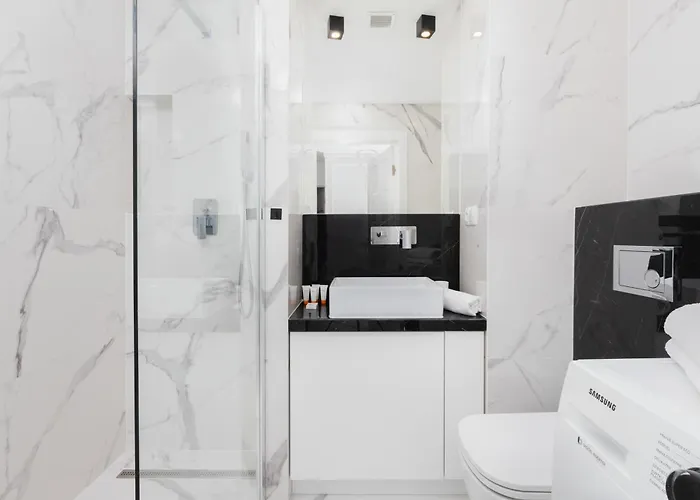 Stylish Two Bedroom Nasypowa By Renters Lägenhet